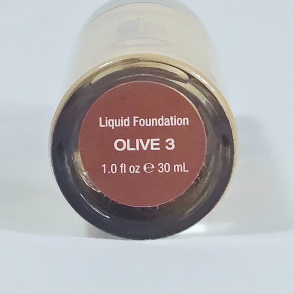 Mineral Fusion Liquid Foundation Hypoallergenic - Olive 3 - 1.0 fl oz / 30 ml - Picture 3 of 3